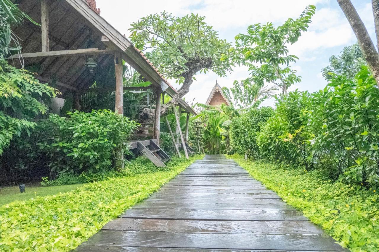 Bajalo Cottage Canggu Exterior foto
